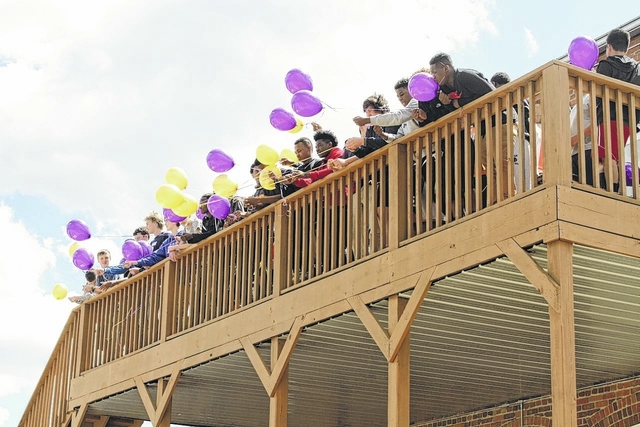 Web1 YCC retreat balloon release fz