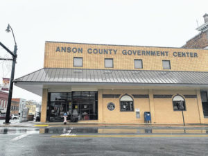 Virus sweeps through government center, building closes
