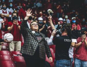 Alabama basketball honors Wadesboro-native, ‘Bama superfan Luke Ratliff