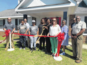 Caraway Foundation’s business and learning center opens