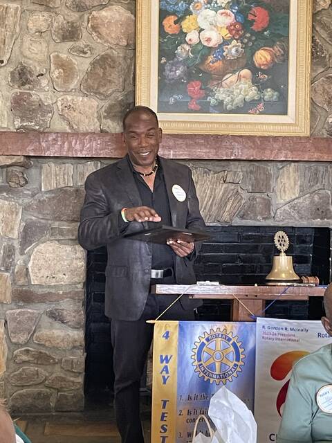 Mr. (Leon) Gatewood [pictured above] has given of himself unselfishly, especially to unserved people, said Alex Gaddy, HOLLA! s Program Director. Mr. Gatewood has a passion for our children. He understands that children are our future.
                                 Submitted photo