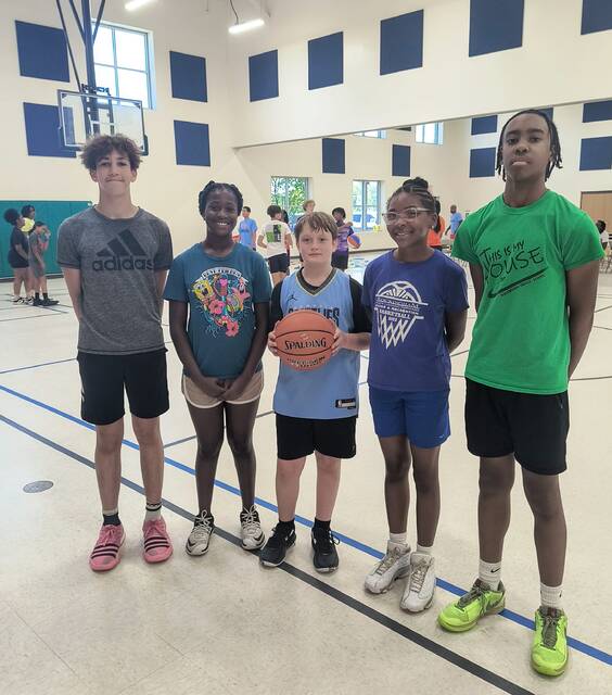 Xander Chavis, Chelsia Coleman, Preston Goodwin, Jané McNeil, and Josiah Brewington
Lauren Monica | Anson Record