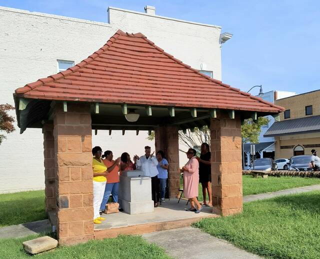 Thanks to the efforts of Ms. Henrietta Barringer, Rev. Jo Ann Bennett, and many others, Community Prayer Meetings have returned to Wadesboro
