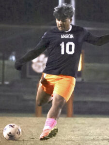 Bearcats wrap up final week of play