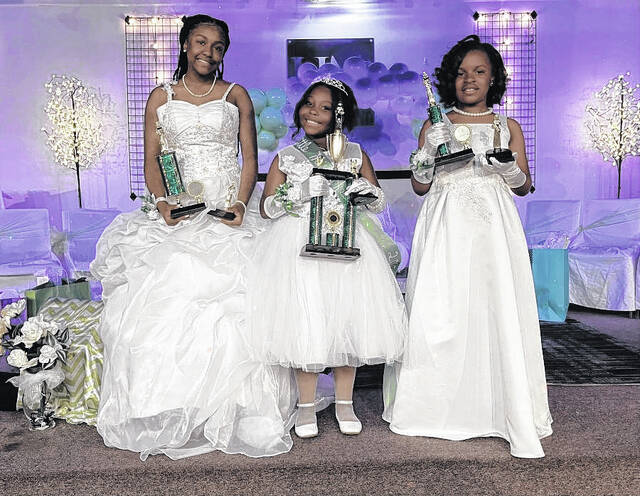 Pictured from left to right are Kwamari Easterling, first runner-up; MaKiyah Taylor, Queen; and Mackenzie Lavine, second runner-up.
Photo courtesy of Patricia Bennett